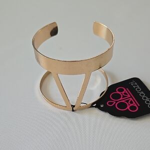 Paparazzi Gold Cuff Bracelet